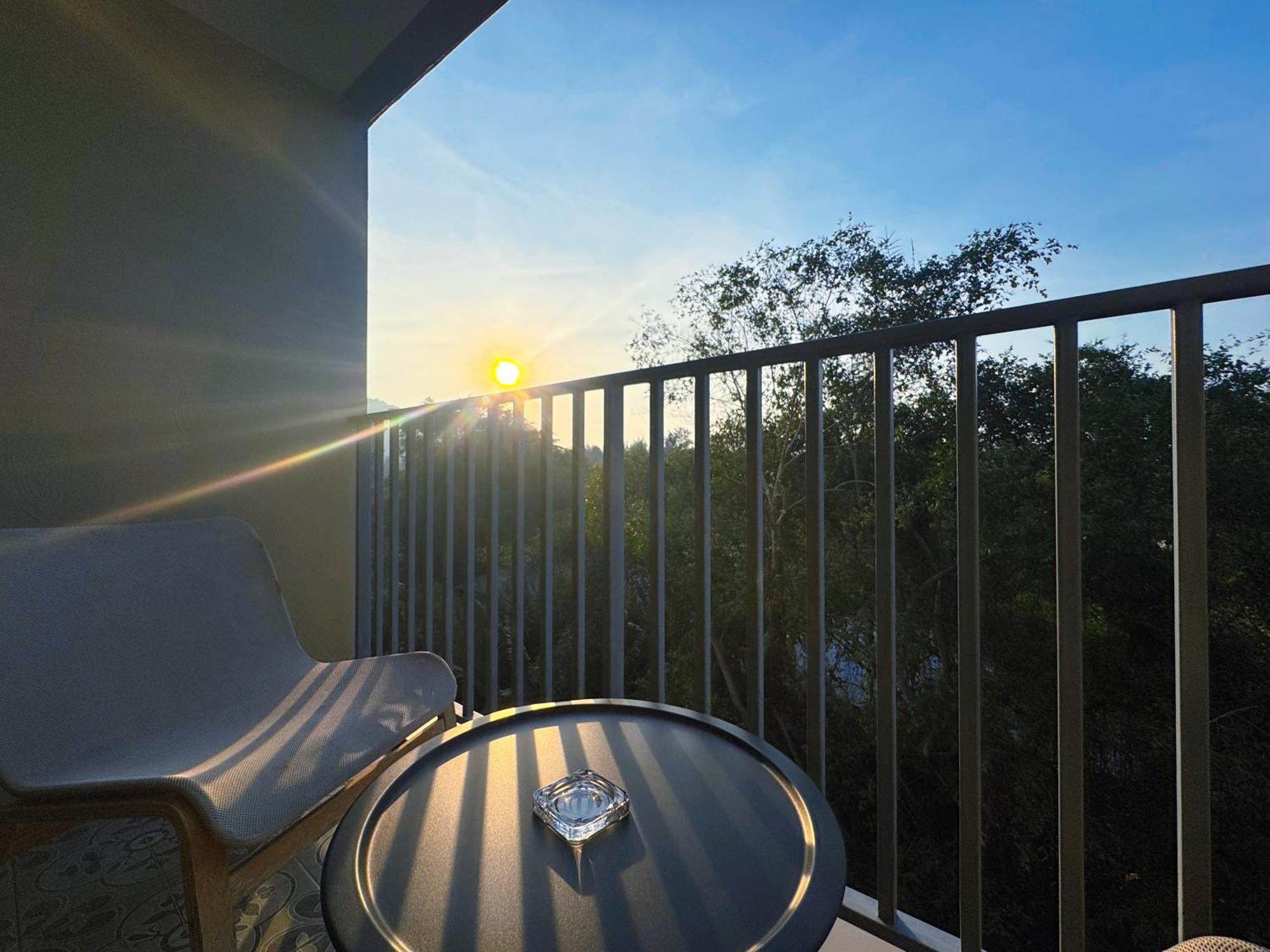 Digital Nomad Home Away With Pool & Gym Nai Yang Bagian luar foto